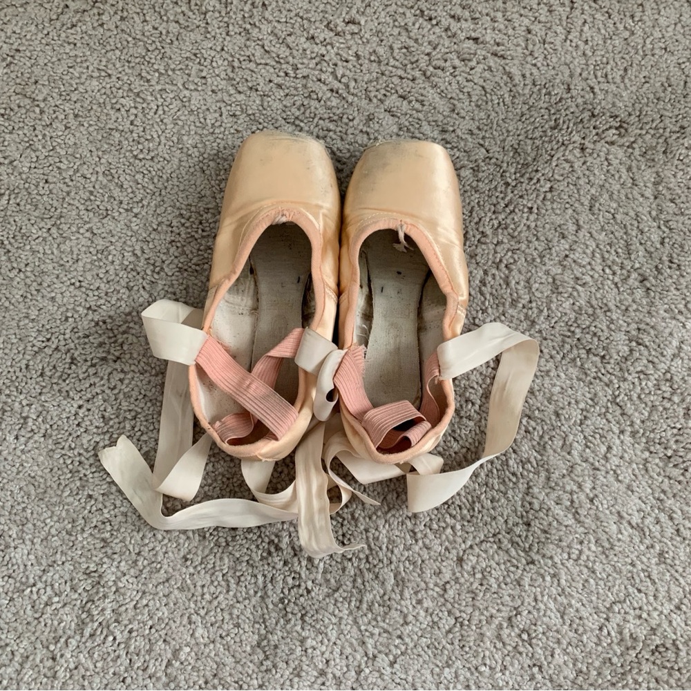 Used Pointe Shoes